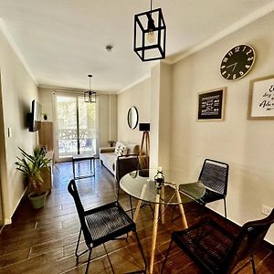 Best In Camba Cua, A Metros De La Costanera Y Del Centro De La Ciudad, Ubicacion Inmejorable, Cerca De La Playa, Dpto Moderno, Completamente Equipado, Con Balcon, Con Todo Lo Necesario Para Una Estadia Comoda Y Placentera